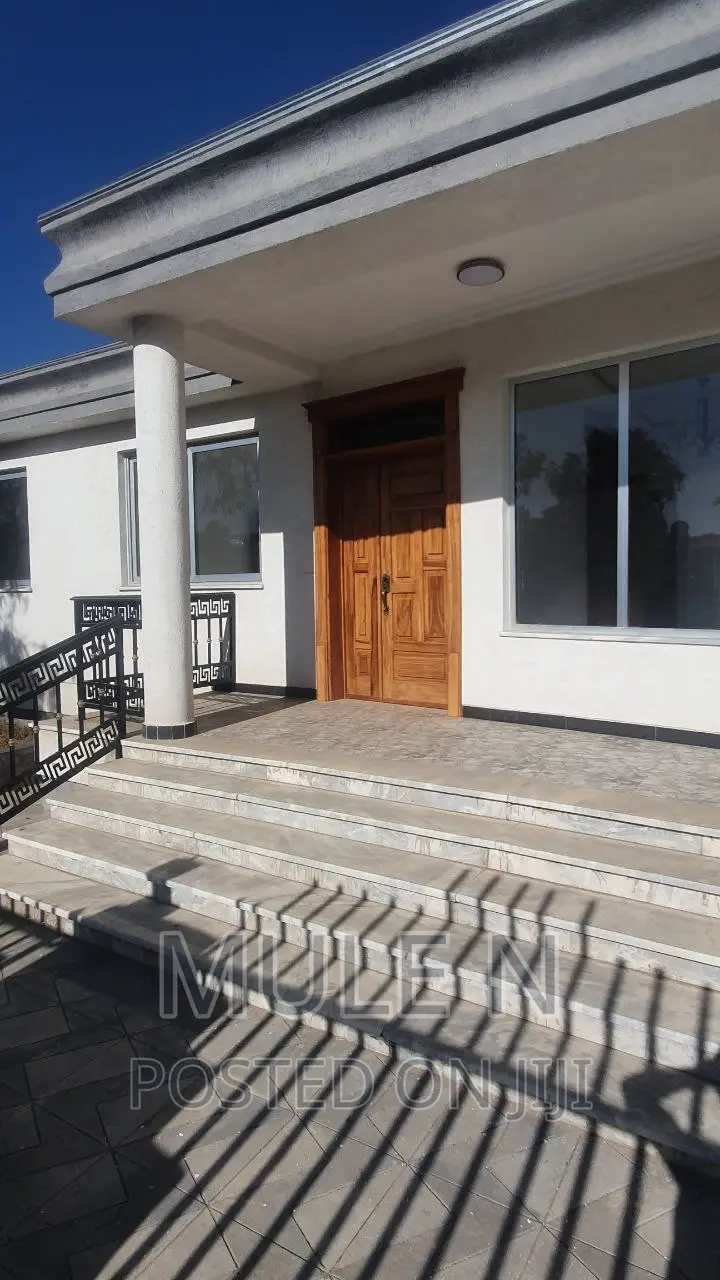 Furnished 7bdrm Villa in Ccd Tafo, Yeka for sale