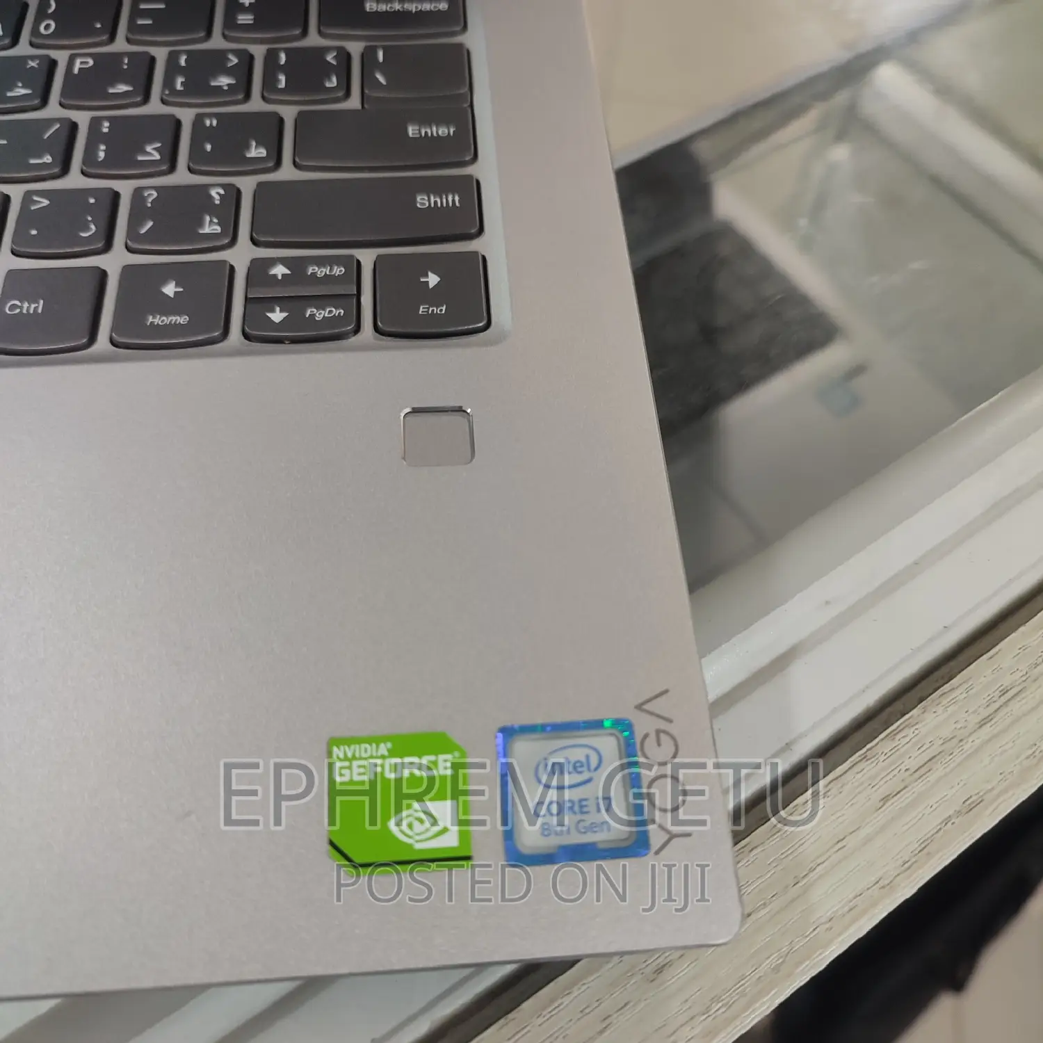 New Laptop Lenovo Yoga 700 8GB Intel Core I7 HDD+SSD 1T