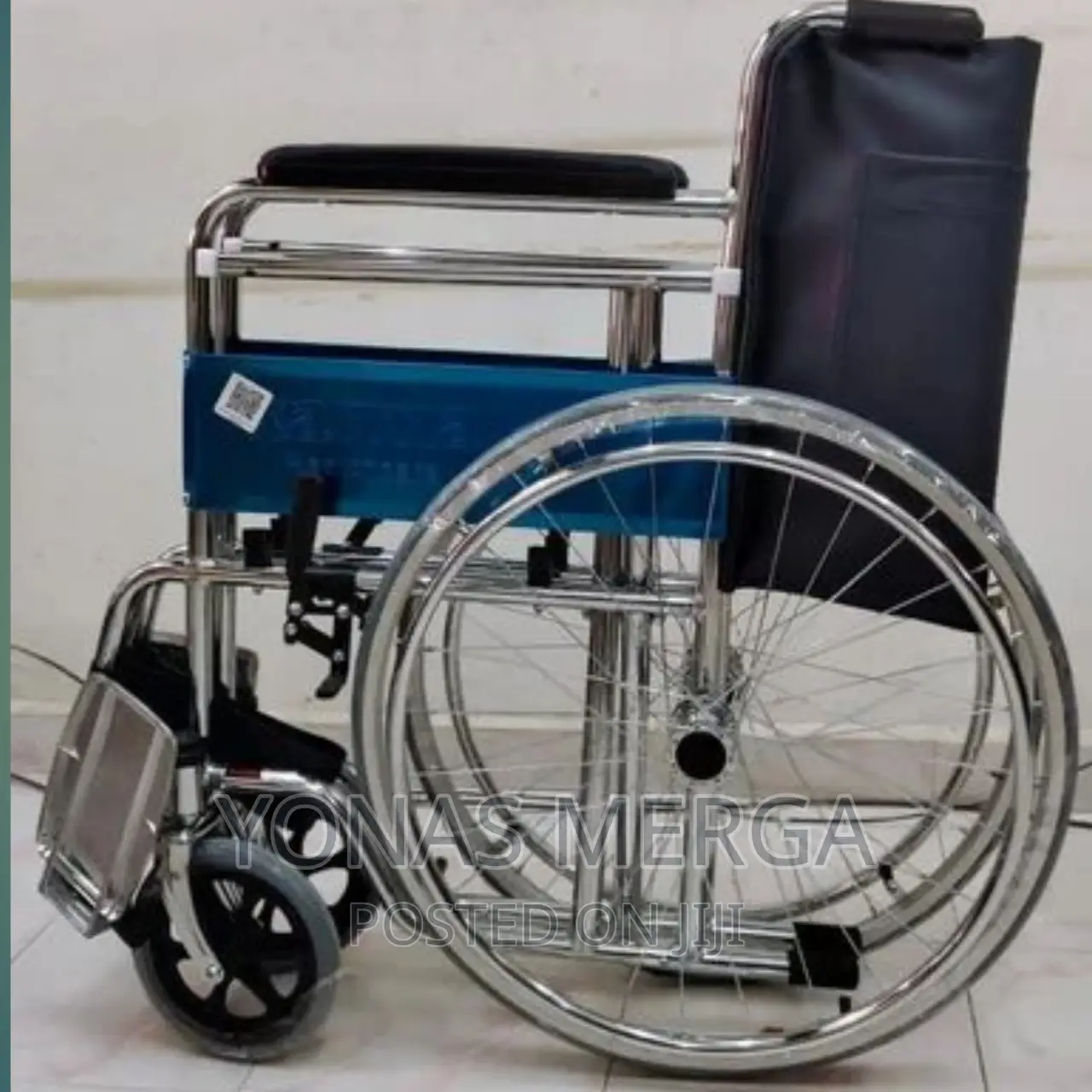 Wheelchair_ Can Be Self Driven by Patient.Self Braking