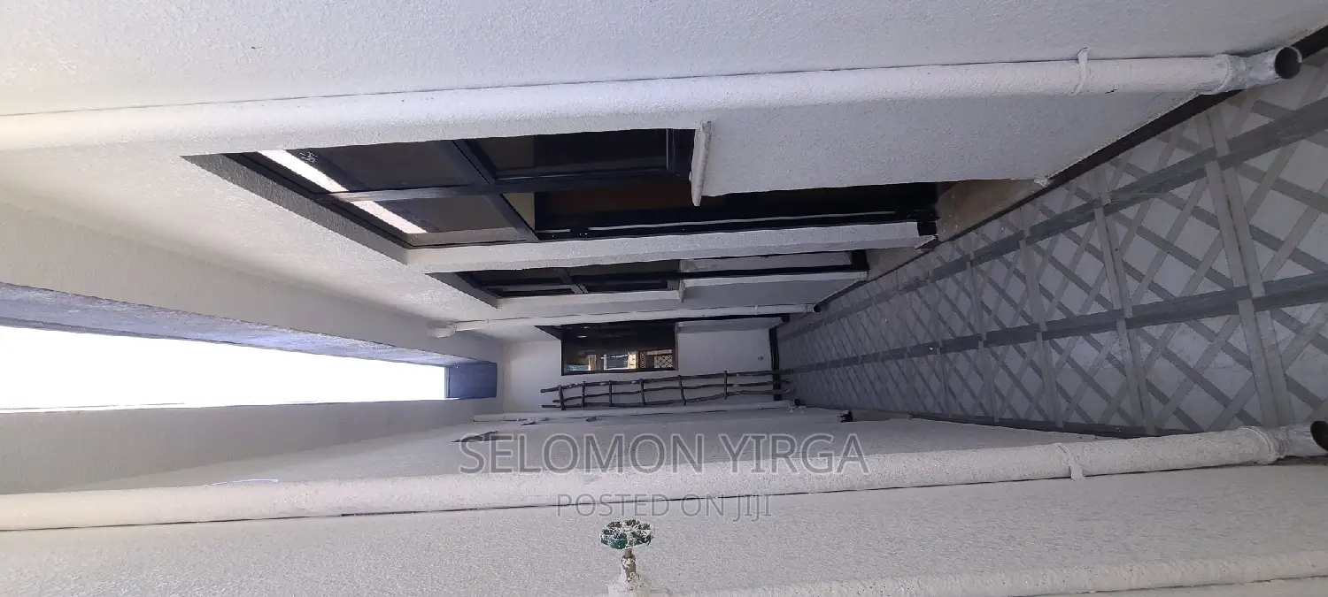 3bdrm Villa in Adis Abba, Bole for sale