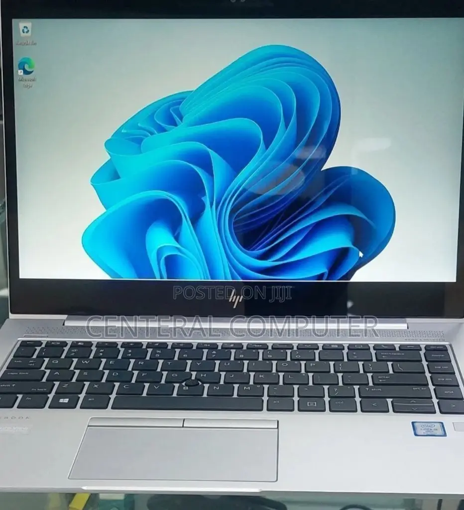 New Laptop HP EliteBook 830 16GB Intel Core I5 SSD 512GB