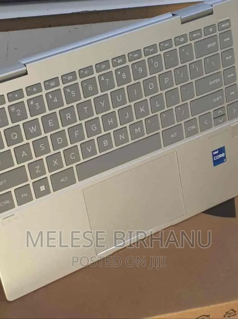 New Laptop HP Envy 14 16GB Intel Core I7 SSD 1T