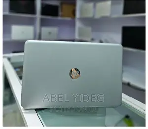 New Laptop HP Pavilion 15 8GB Intel Core I7 HDD 1T