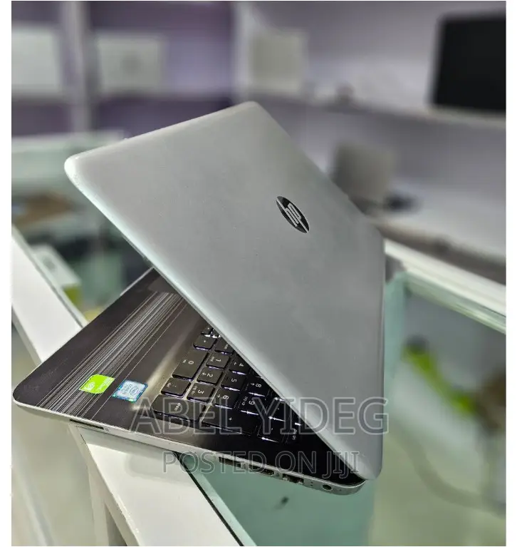 New Laptop HP Pavilion 15 8GB Intel Core I7 HDD 1T