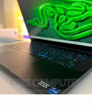 New Laptop Razer Blade 32GB Intel Core I7 SSD 512GB