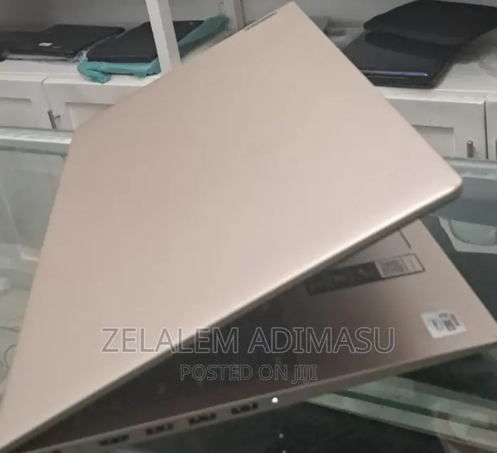 New Laptop Lenovo Ideapad 3 8GB Intel Core I3 HDD 512GB