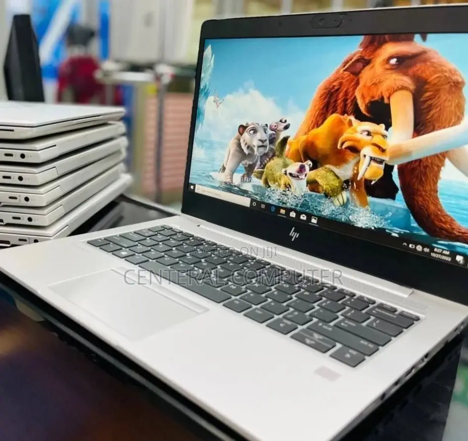 New Laptop HP 348 G5 16GB Intel Core I7 SSD 512GB