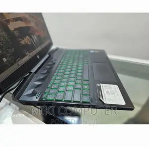 Photo - New Laptop HP Pavilion 15 8GB Intel Core I5 SSD 256GB