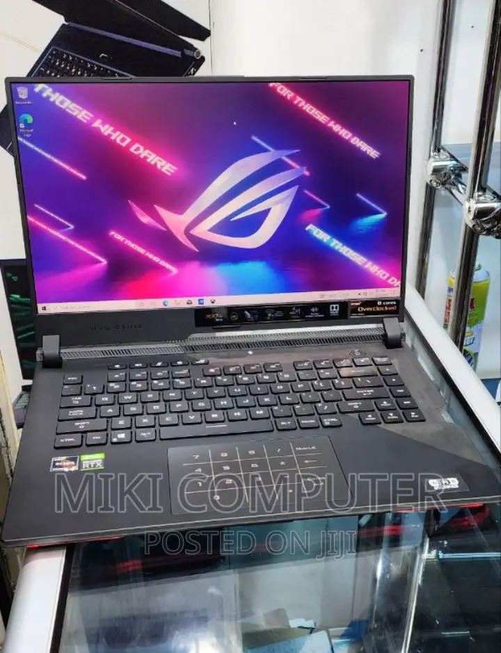 New Laptop Asus ROG Strix G15 16GB AMD Ryzen 9 SSD 1T