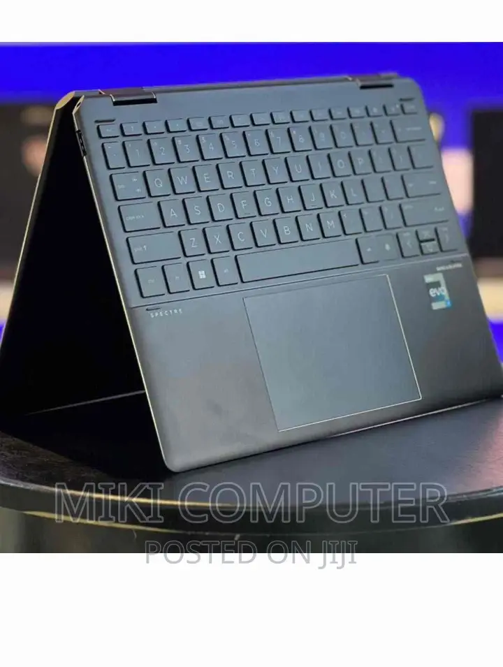 New Laptop HP Spectre X360 16GB Intel Core I7 SSD 512GB
