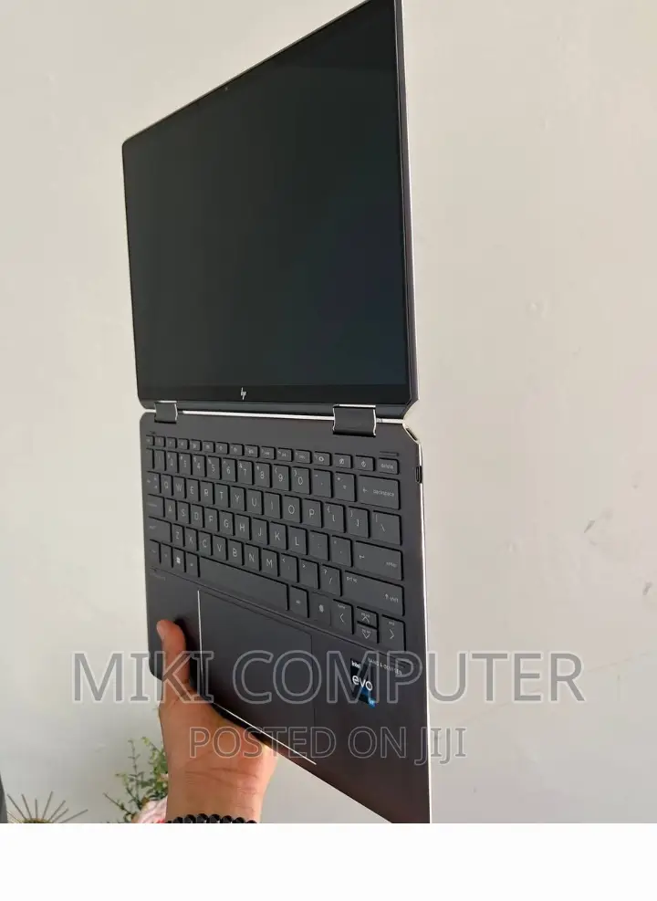 New Laptop HP Spectre X360 16GB Intel Core I7 SSD 512GB