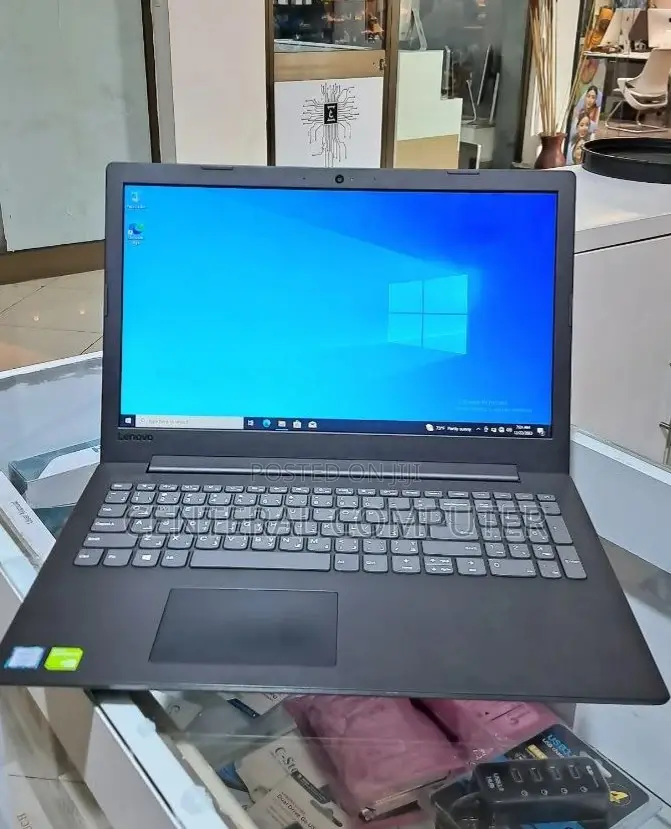 New Laptop Lenovo IdeaPad Z580 8GB Intel Core I5 HDD 1T