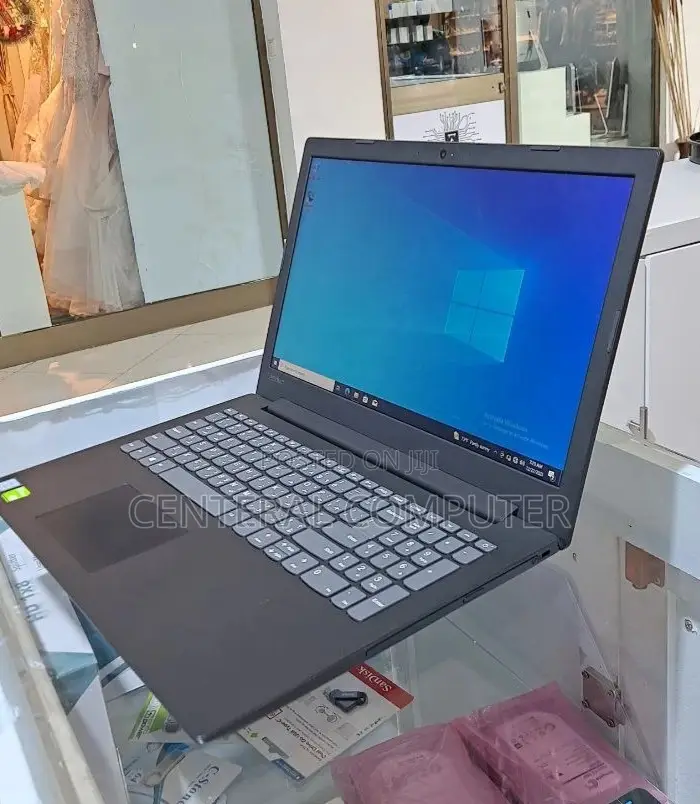 New Laptop Lenovo IdeaPad Z580 8GB Intel Core I5 HDD 1T