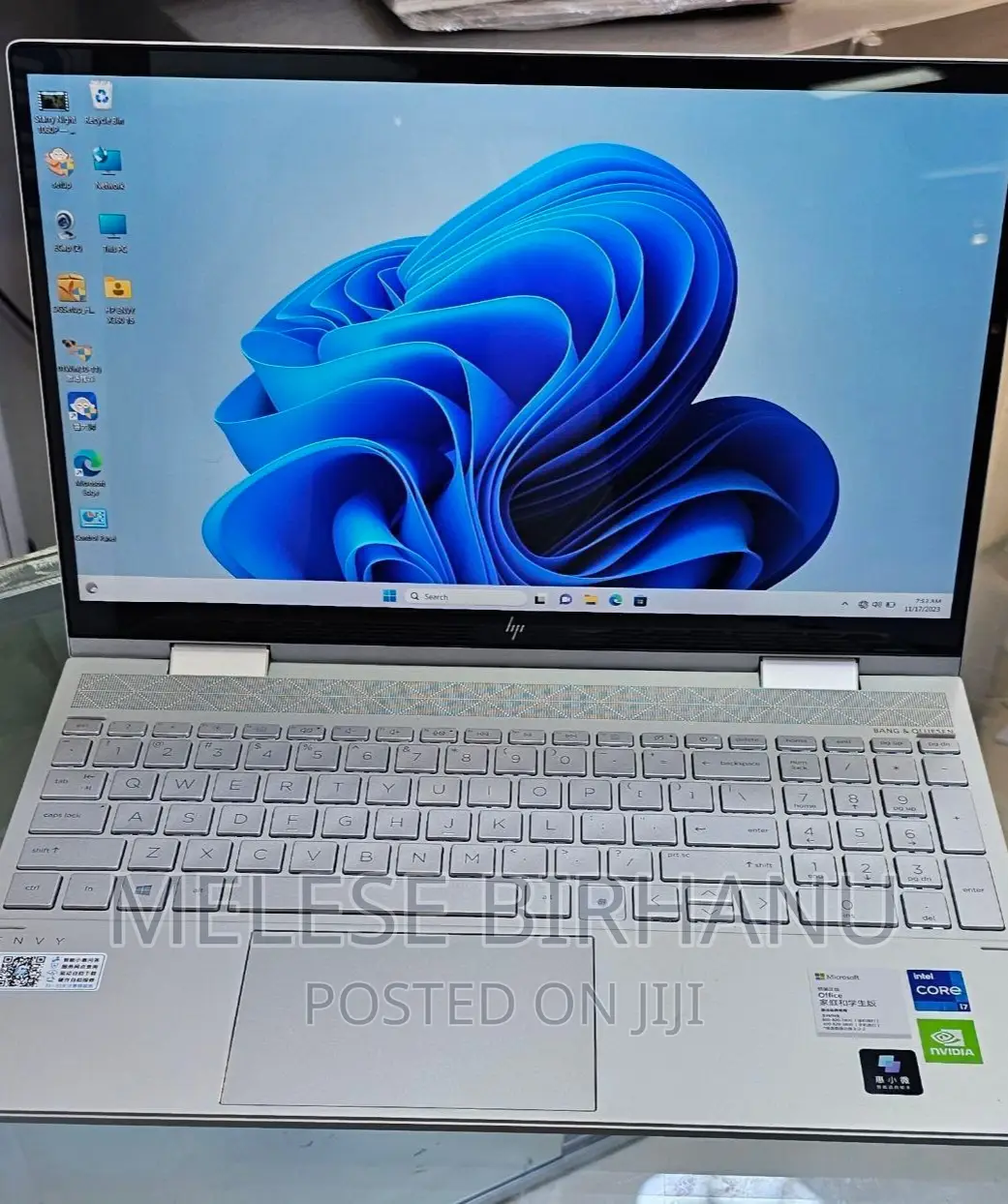 New Laptop HP Envy X360 8GB Intel Core I5 SSD 1T