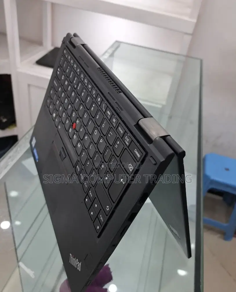 New Laptop Lenovo ThinkPad Yoga 16GB Intel Core I5 SSD 512GB