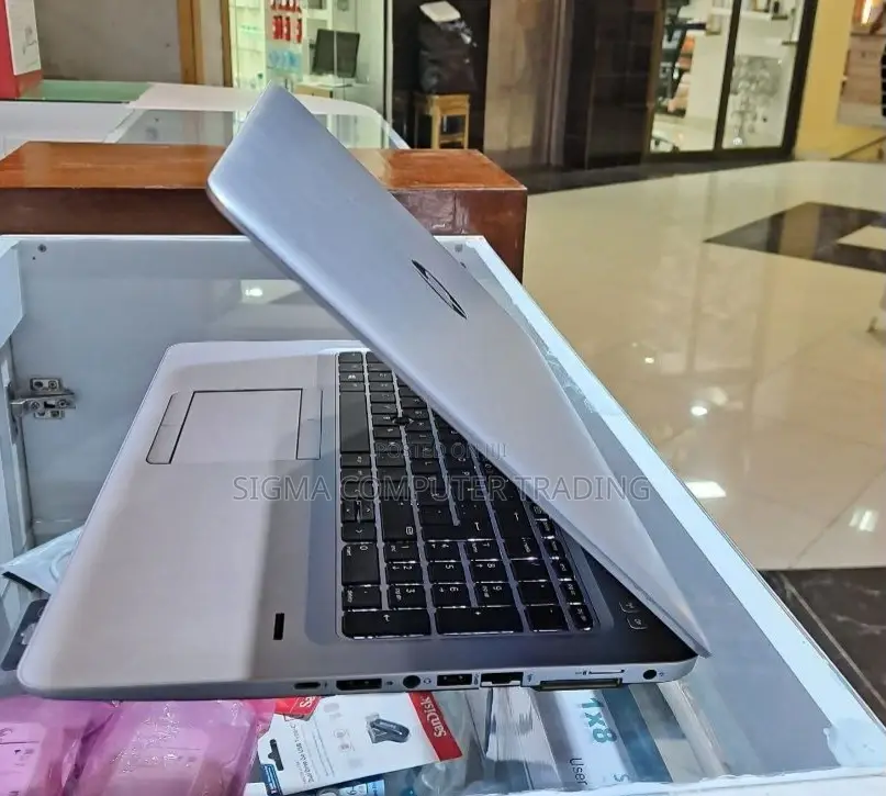 New Laptop HP EliteBook 850 G4 8GB Intel Core I7 SSD 512GB