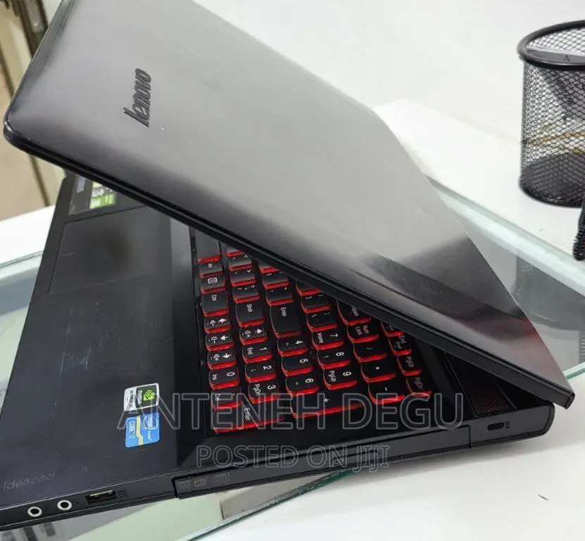 New Laptop Lenovo Ideapad 3 8GB Intel Core I7 SSD 512GB