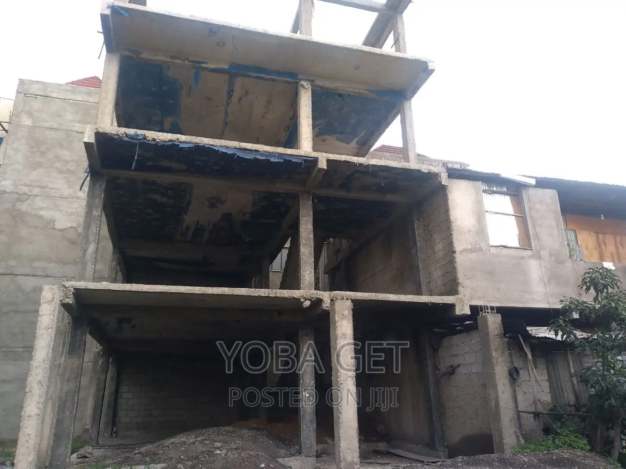 6bdrm House in የሚሸጥ እስኬለተን, Akaky Kaliti for sale