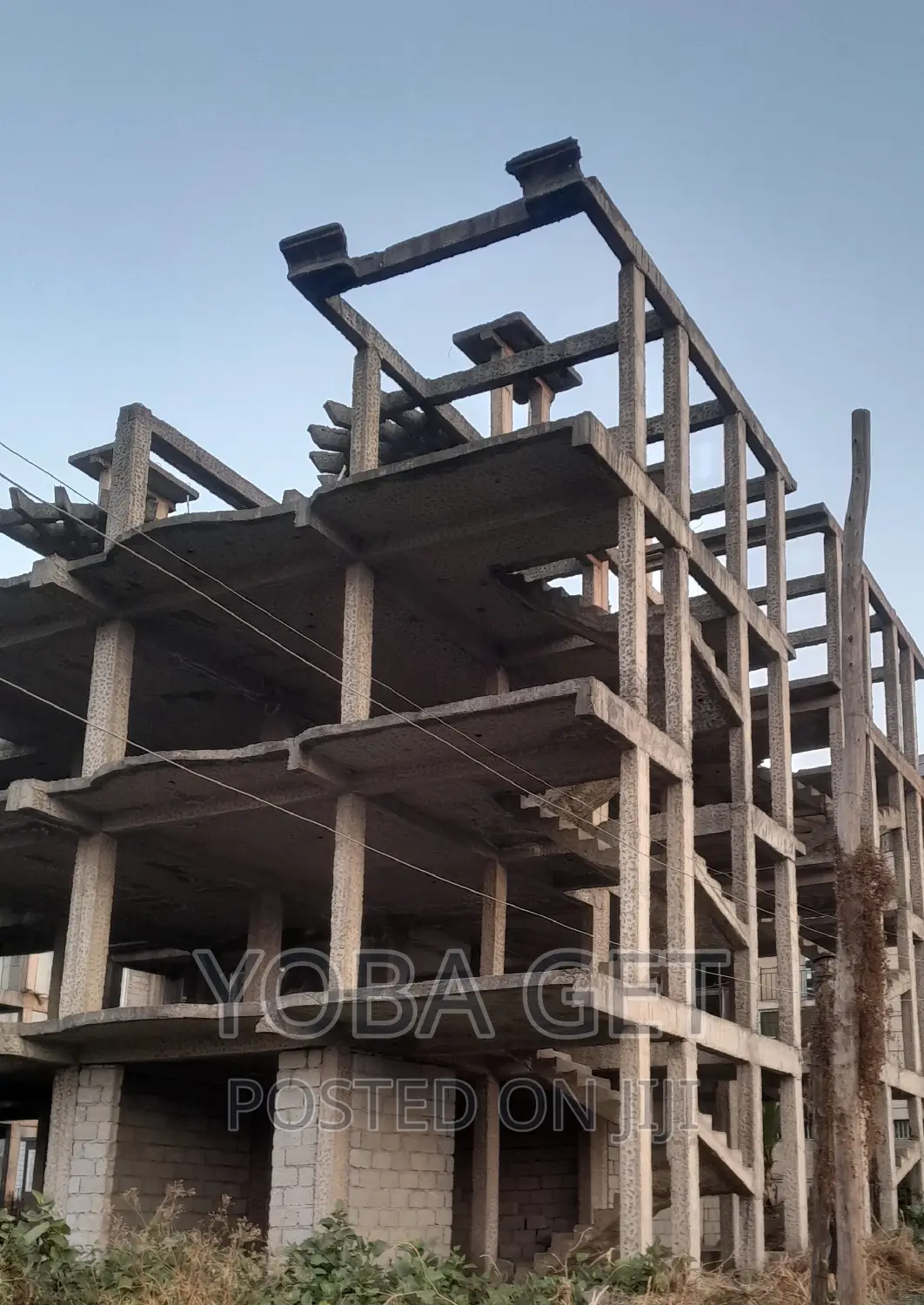 5bdrm House in አስቸካይ የሚሸጥ እስኬለተን, Akaky Kaliti for sale