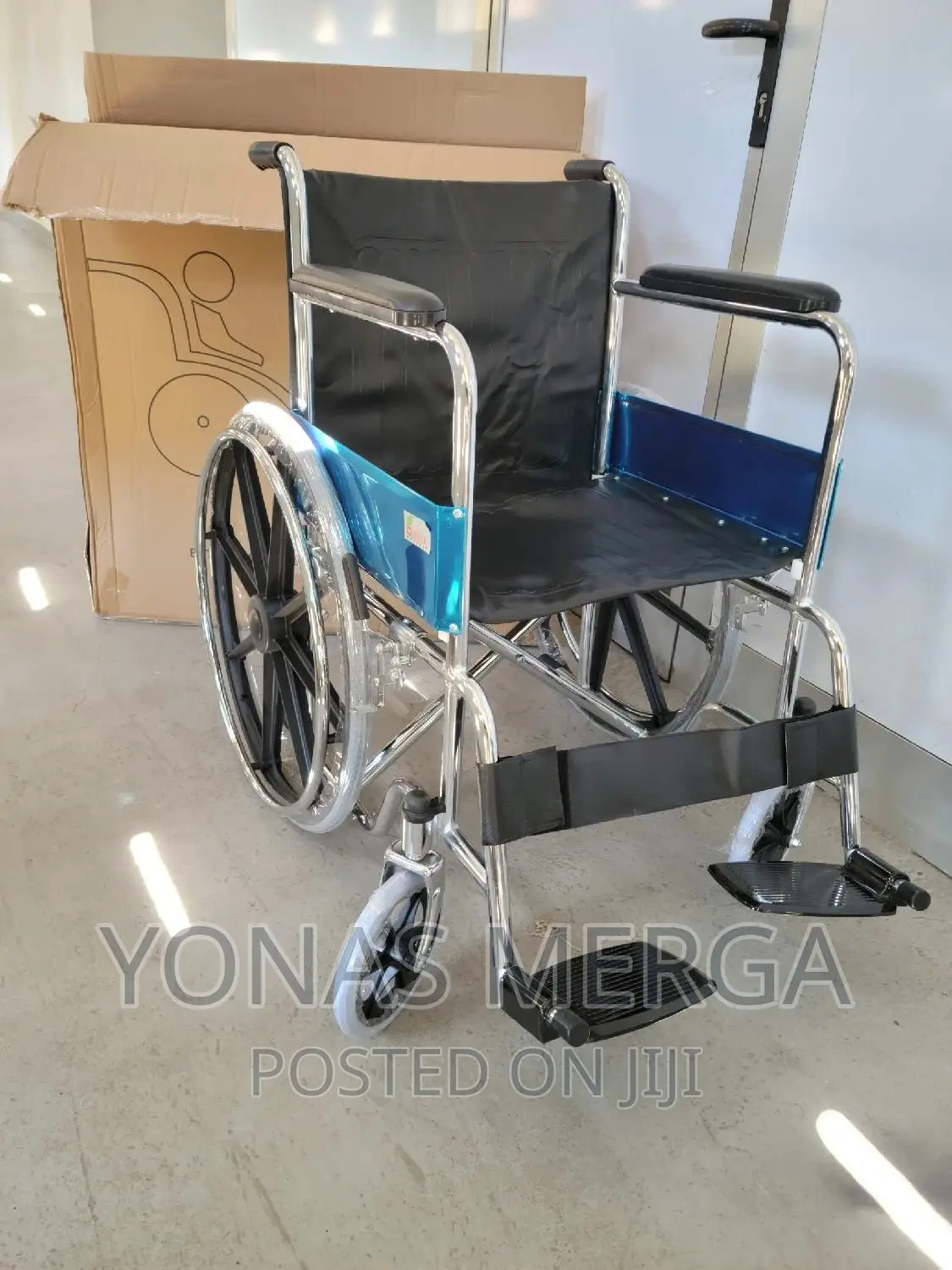 Wheelchair{Medical Depot Wheel Chair With Mag Wheels}