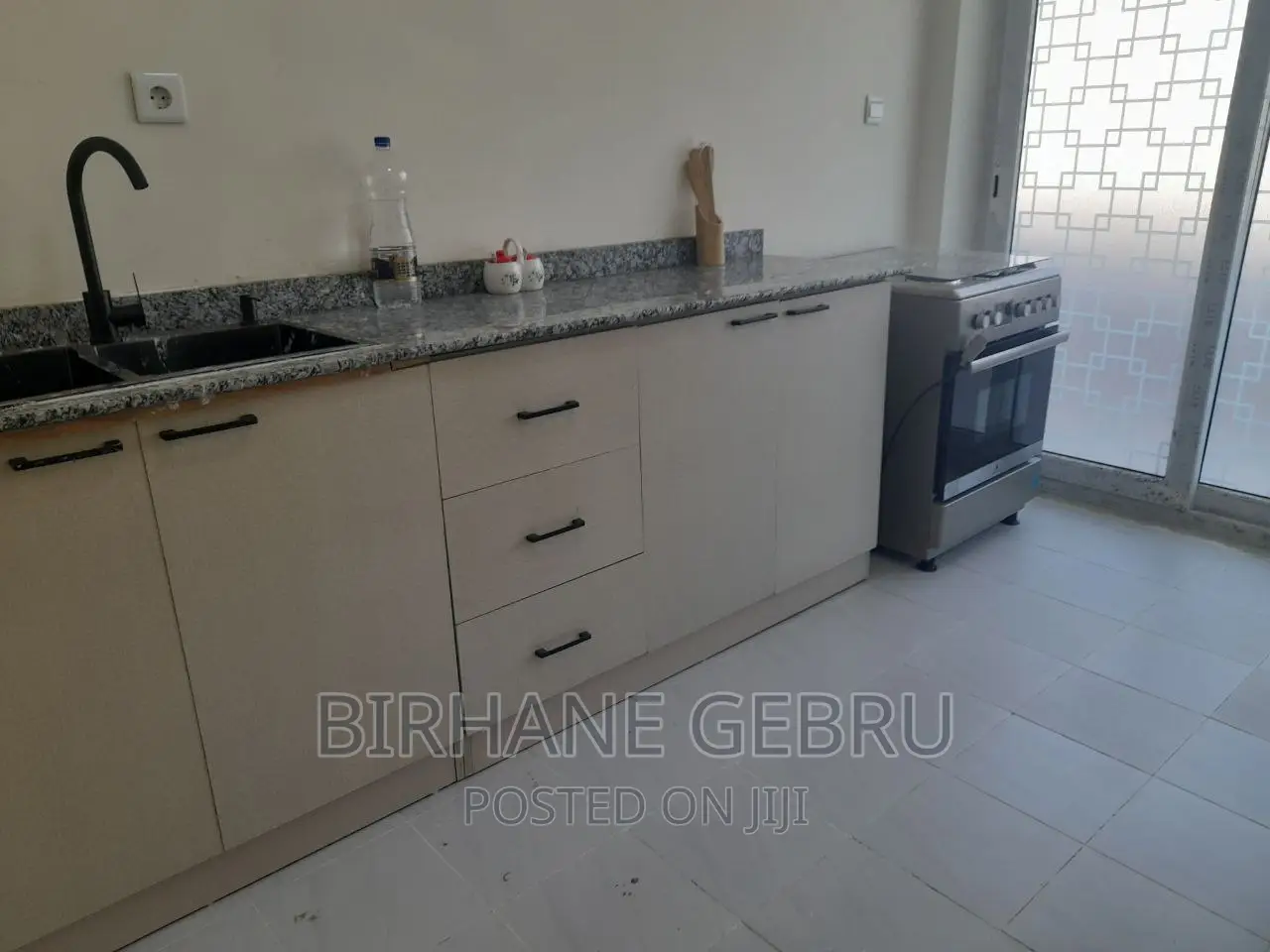 Furnished 3bdrm Apartment in Apartiment, Bole for rent
