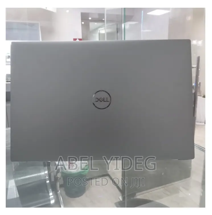 New Laptop Dell Precision 5570 32GB Intel Core I7 SSD 512GB