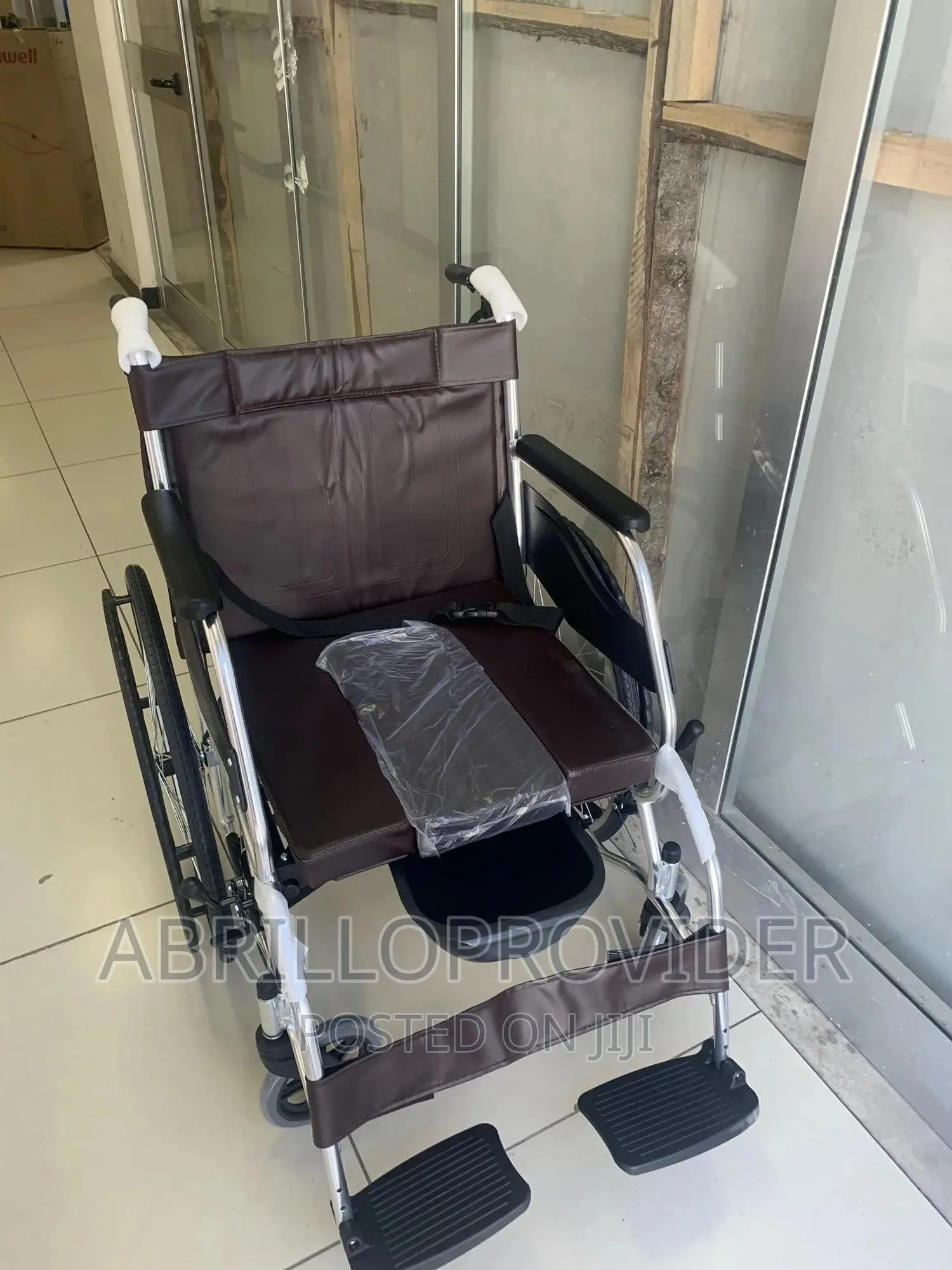 መነቃቀል የሚቺል Commode Wheelchair=Wheelchair=Wheelchair| 