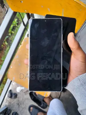 New Samsung Galaxy A71 5G 128 GB Black