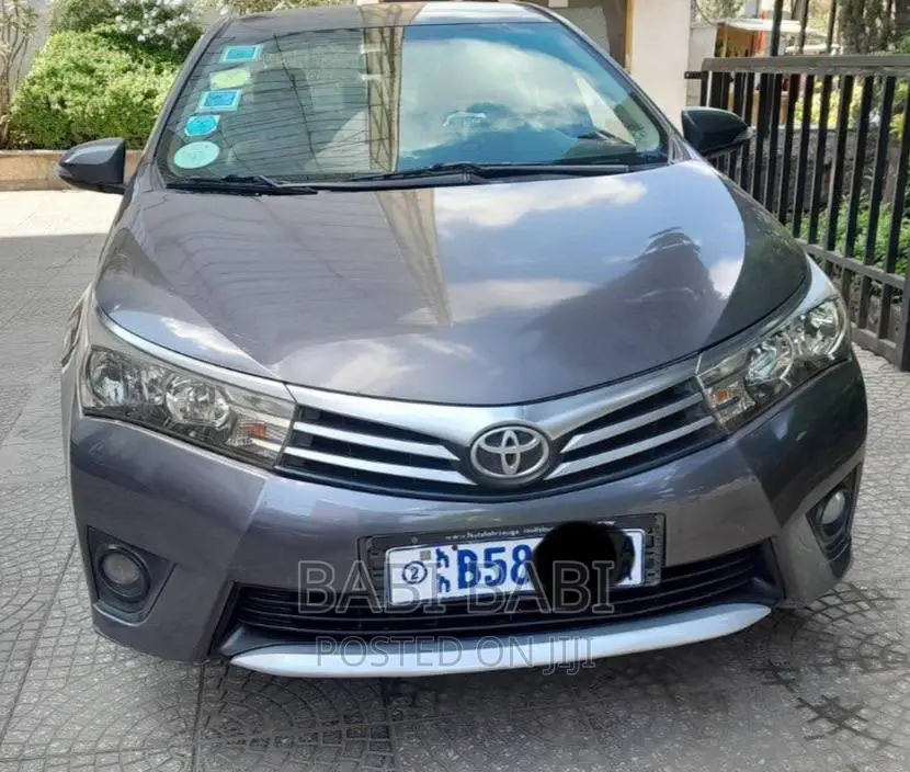 Toyota Corolla 2015 Gray