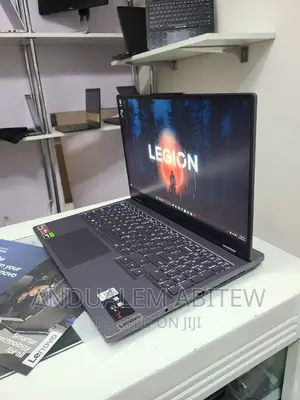 New Laptop Lenovo Legion 5 16GB AMD Ryzen 7 SSD 512GB