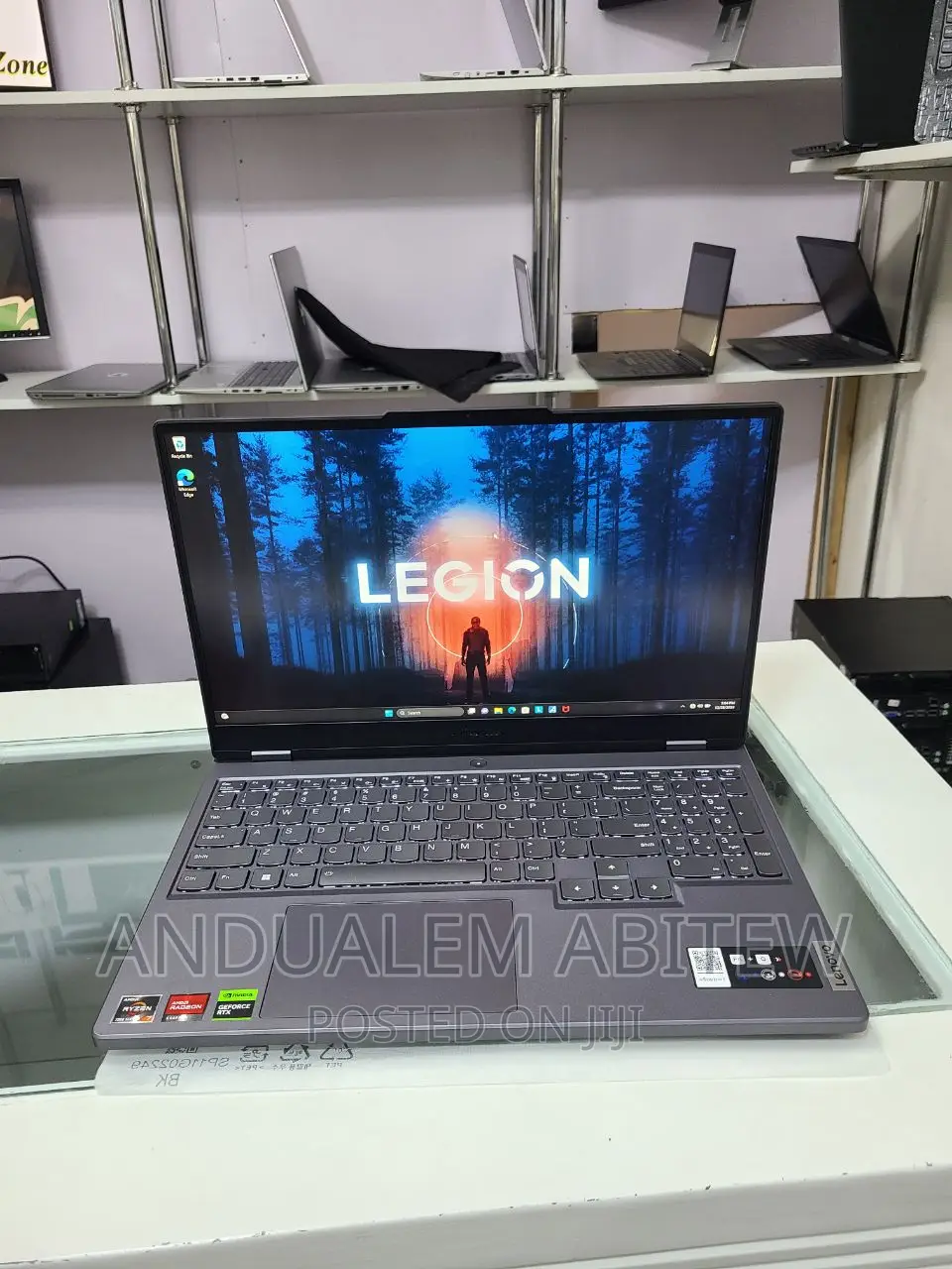 New Laptop Lenovo Legion 5 16GB AMD Ryzen 7 SSD 512GB