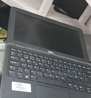 New Laptop Dell Inspiron 15 4GB Intel Core I5 SSD 128GB