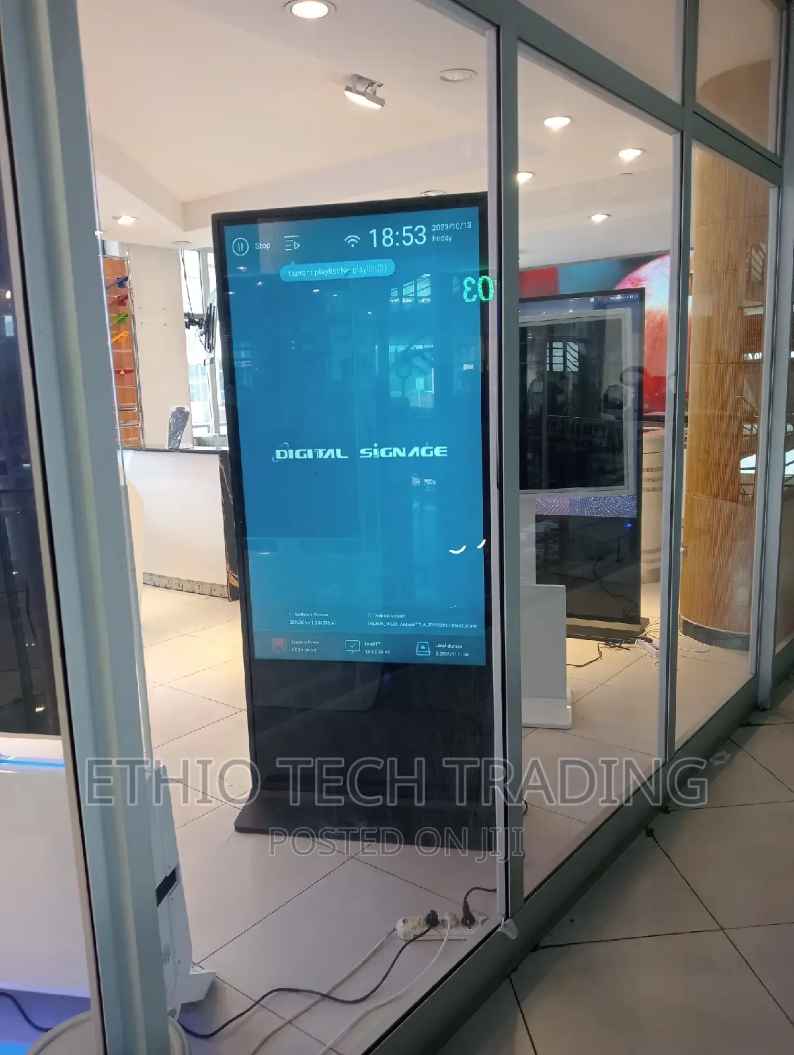 Digital Signage