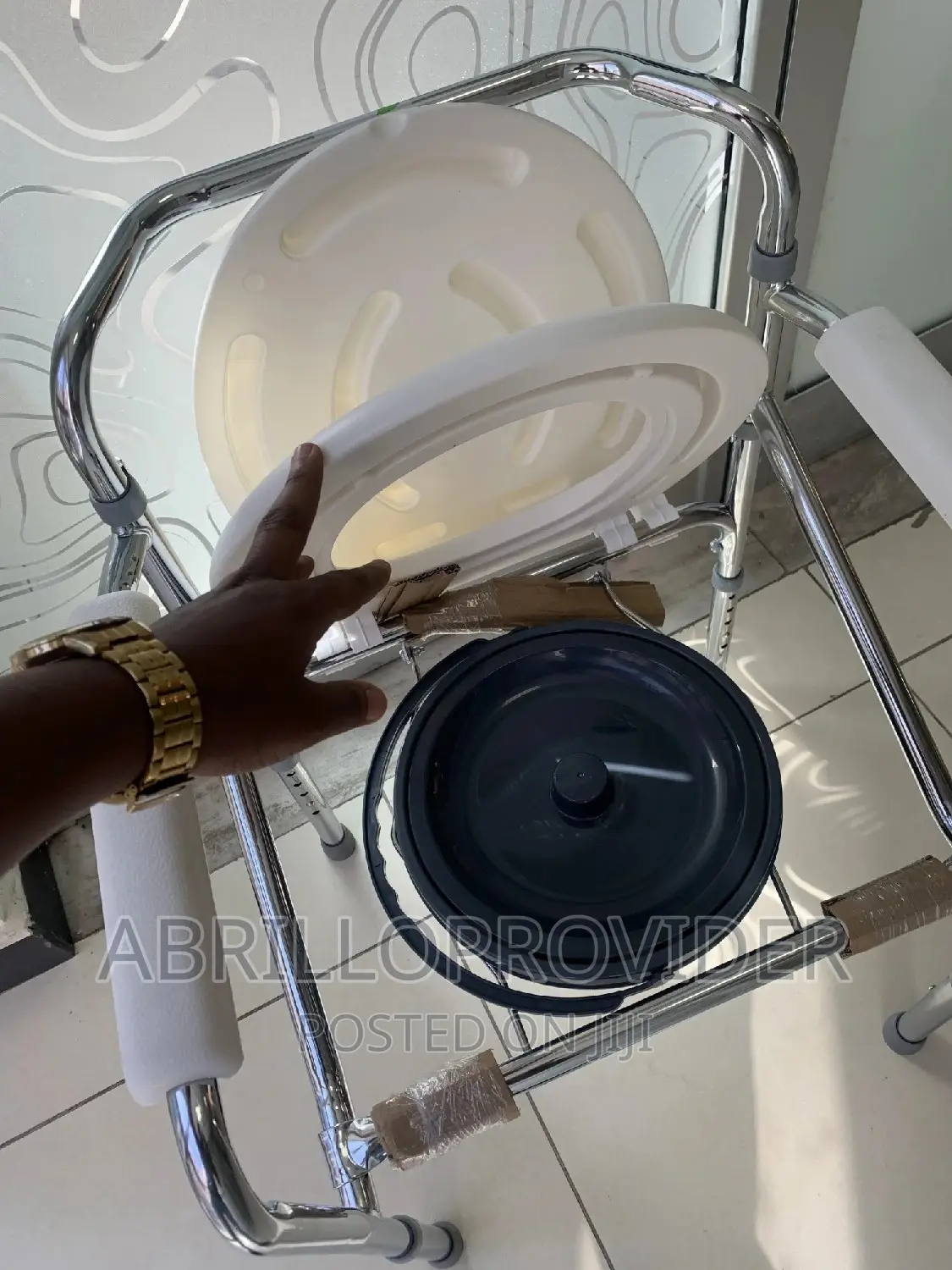 የሚነቃቀል Commode Chair=Toilet Chair=Commode Chair=Toilet Chair