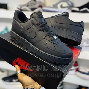 Photo - Nike Airforce 1 Black Premium Quality