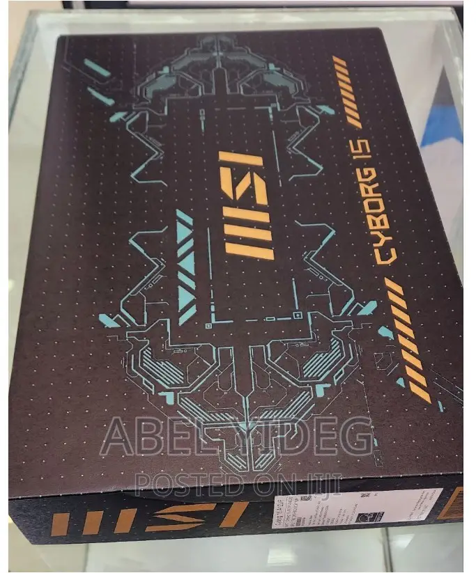 New Laptop MSI 8GB Intel Core I7 SSD 512GB