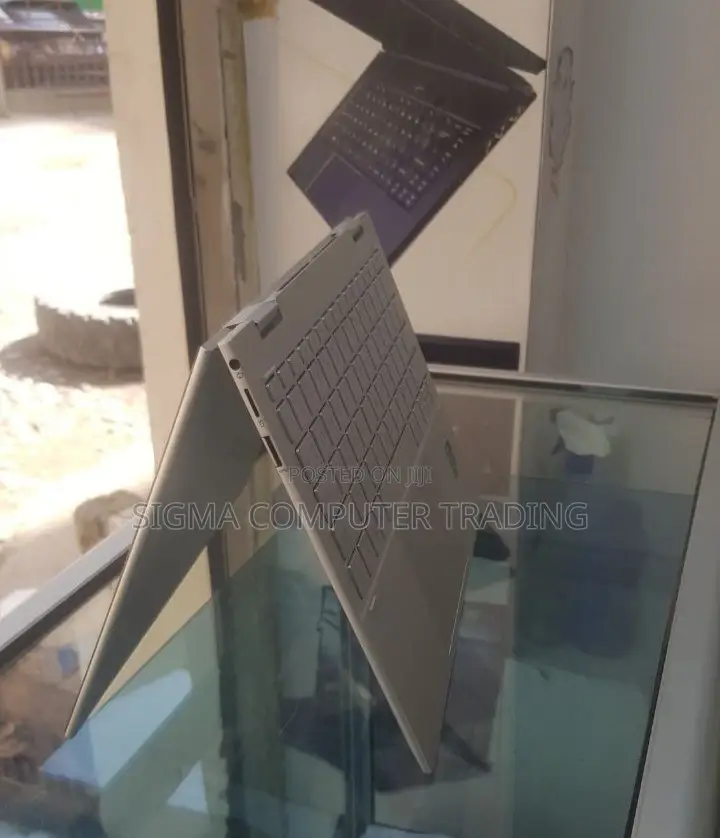 New Laptop HP Envy X360 16GB Intel Core I7 SSD 1T