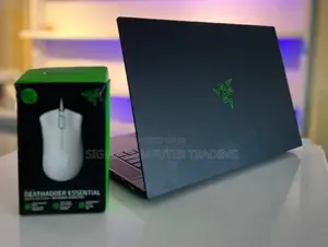 New Laptop Razer Blade 32GB Intel Core I7 SSD 512GB