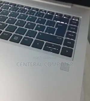 New Laptop HP 348 G5 8GB Intel Core I7 SSD 512GB