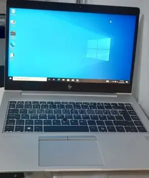 New Laptop HP 348 G5 8GB Intel Core I7 SSD 512GB