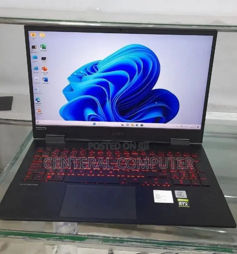 New Laptop HP Omen 17-An188nr 16GB Intel Core I7 SSD 512GB