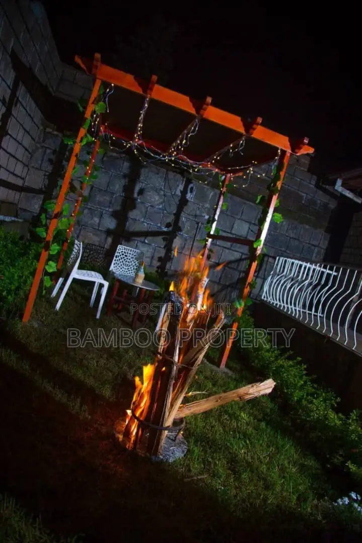 Furnished 2bdrm Villa in Bole for rent