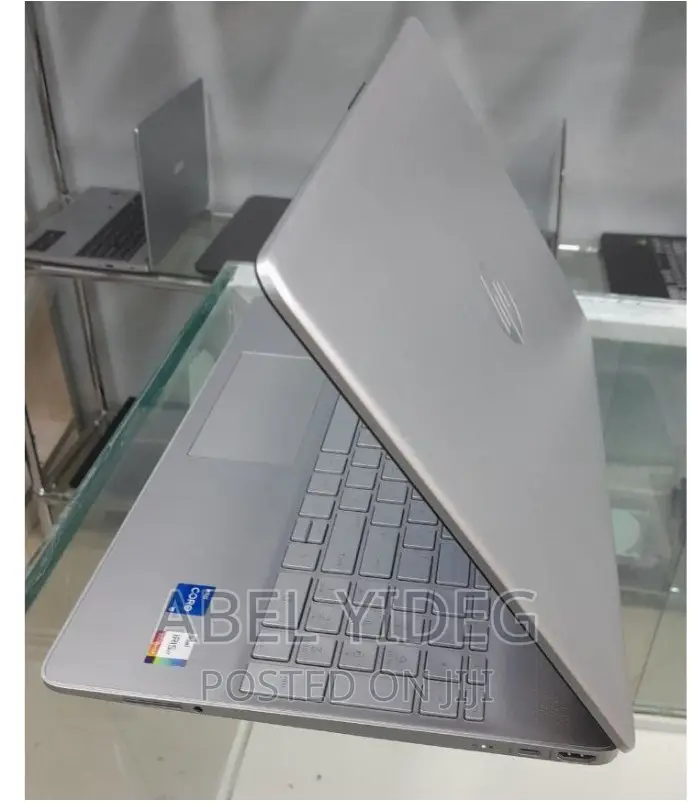 New Laptop HP Stream Notebook 8GB Intel Core I5 SSD 512GB