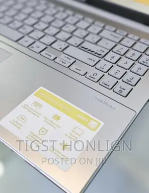 New Laptop Asus VivoBook 15 X505BA 8GB Intel Core I3 SSD 1T