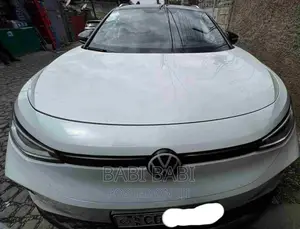 Photo - Volkswagen ID.4 2022 White