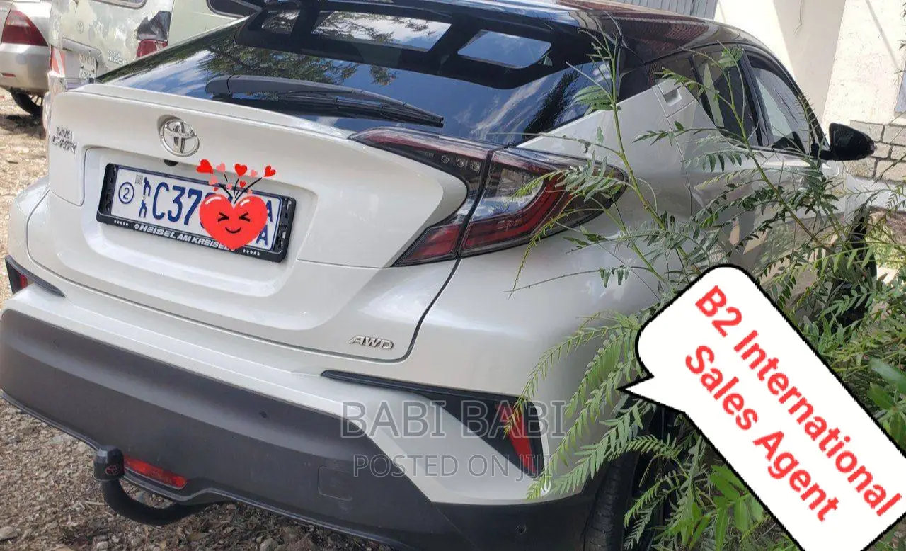 Toyota C-HR 2021 White
