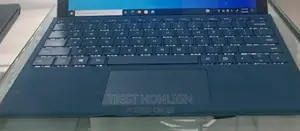 New Laptop Microsoft Surface 8GB Intel Core I5 SSD 256GB