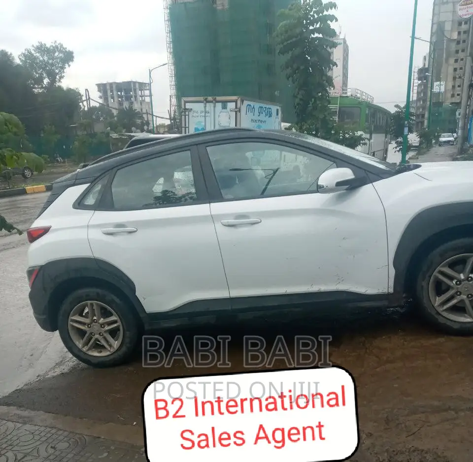 Hyundai Kona 2021 White