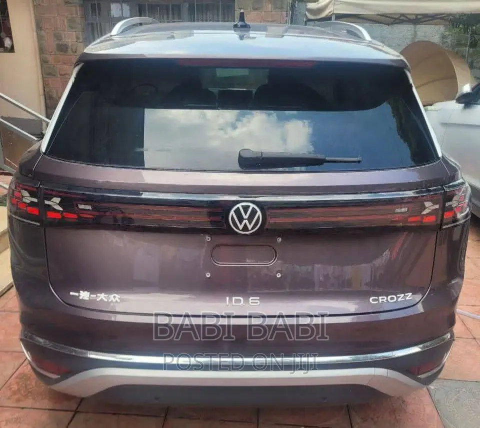 New Volkswagen ID.6 2023 Pink