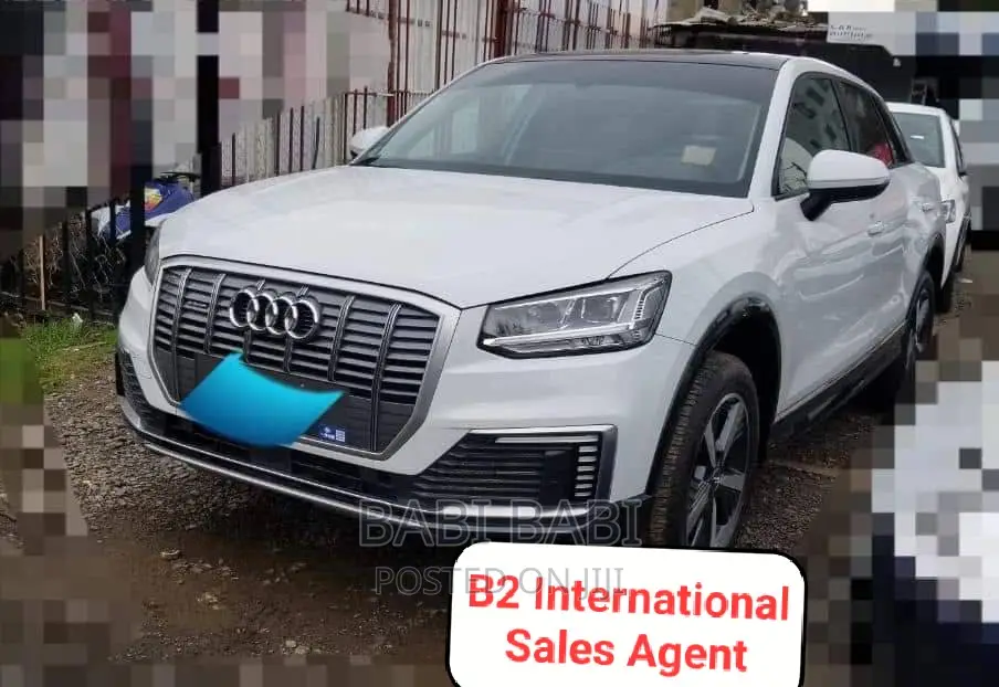 Audi Q2 2021 White